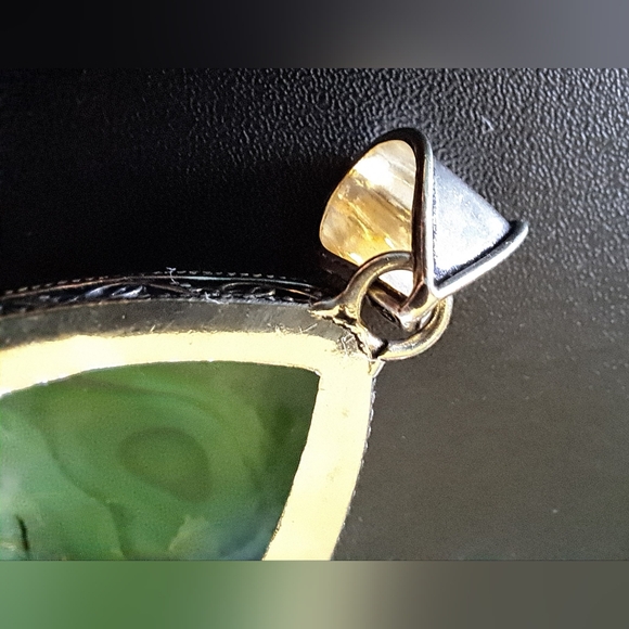 Sterling Silver Malachite Pendant - Picture 6 of 13